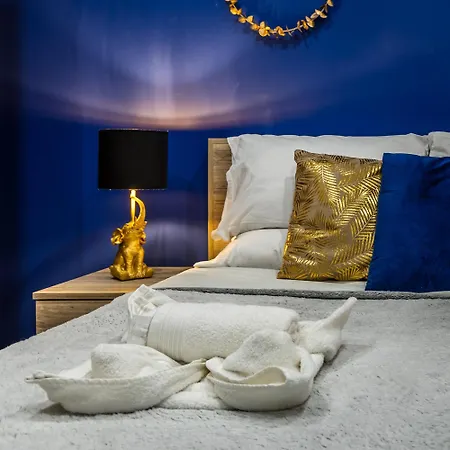 Apartment Dorris's 5 Min Walk From St Julians San Gwann